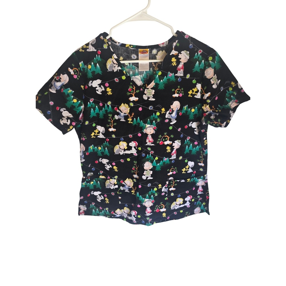 Peanuts Charlie Brown Christmas Scrub Top Womens M Black Snoopy Holiday V-Neck